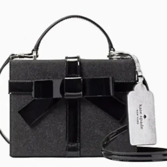 kate spade Handbags - Kate Spade ♠️ Wrapping Party Gift Box Crossbody Bag